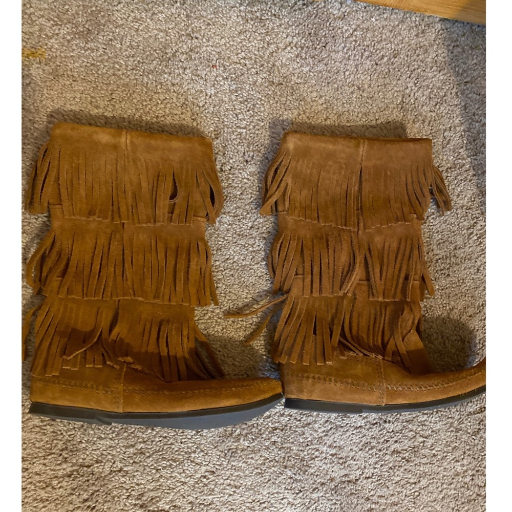 3 layer fringe boot.